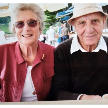 Notice Gallery for Norman Dennis THATCHER