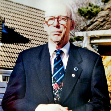 Photo of Colin TROLLOPE