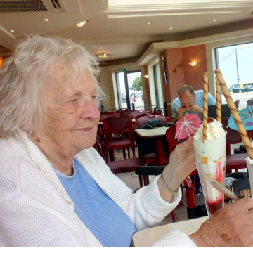 Notice Gallery for Joan KENDALL (Wild)