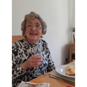 Photo of Sheila CASSÉ (NEE KRINKS)