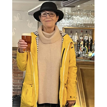 Notice Gallery for Elaine HAWES