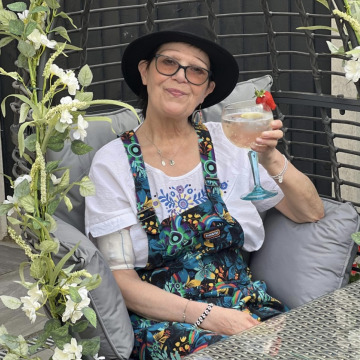 Notice Gallery for Elaine HAWES