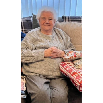 Photo of Joan JONES