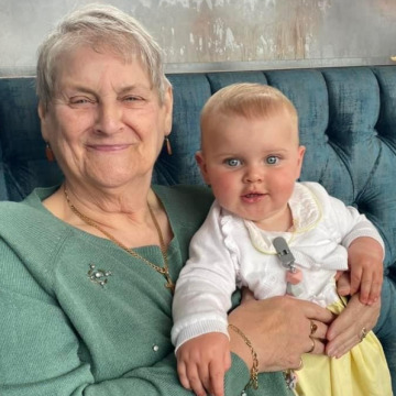 Photo of Maureen BAKER