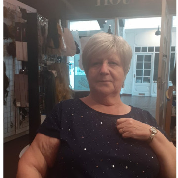 Notice Gallery for Brenda SCOTT