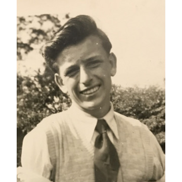 Photo of William HUGHES