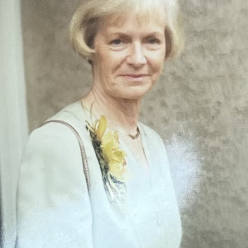 Notice Gallery for Noreen ROCHFORD