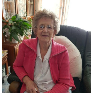 Photo of Mavis HATHAWAY