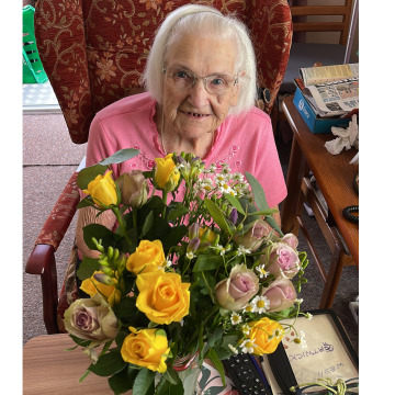 Photo of Doris  May BAKER