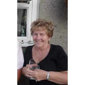 Photo of Carrie GRAINGER