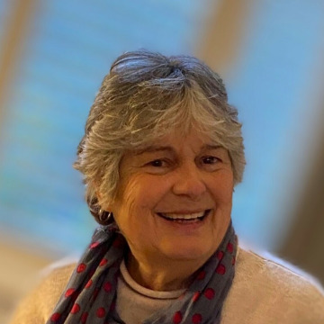 Photo of Sue FOWLER