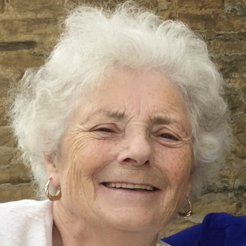 Photo of Margaret HOLTON