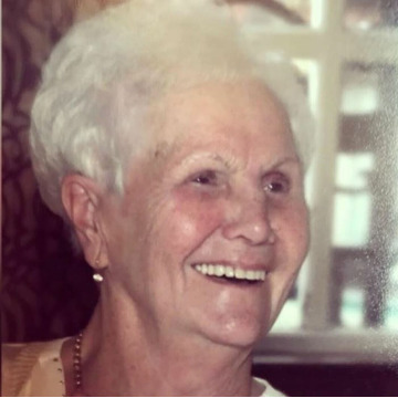 Photo of Elizabeth OWENS