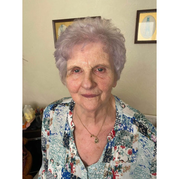 Photo of Ann JONES