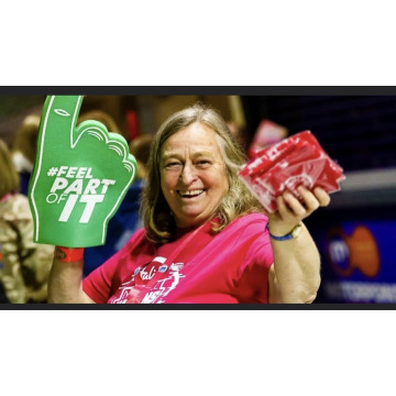 Photo of Patricia (Pat) ARNOTT