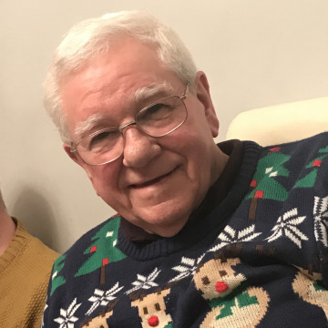 Photo of Dennis PEWTNER