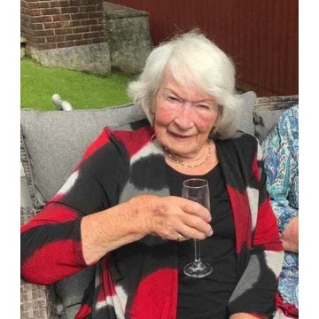Photo of Pauline Mabel WALKER