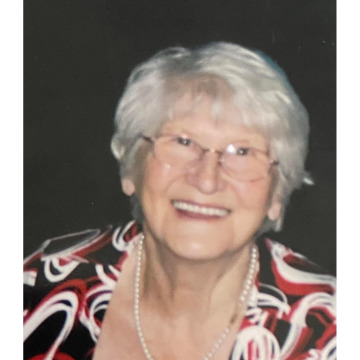 Photo of Iris SKELTON