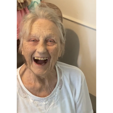 Notice Gallery for Mary LEACH