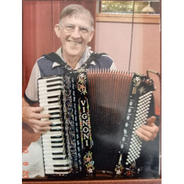 Photo of Austin BARNARD