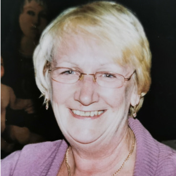 Photo of Pauline Janice BUTCHER