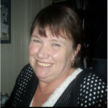 Photo of Christine HENDERSON