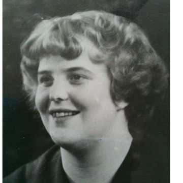 Photo of June ROBERTS