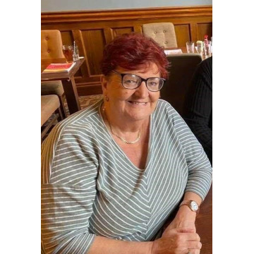 Photo of Valerie Doreen EVANS  (NEE MORRIS)