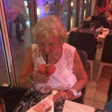 Photo of Maureen BILLANY