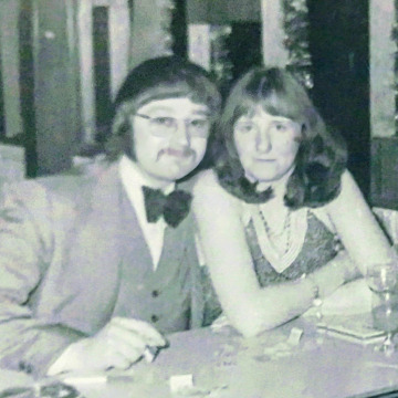 Notice Gallery for Christine ELLIOTT