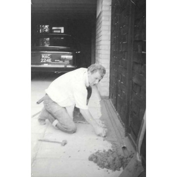 Notice Gallery for Raymond MIDDLETON