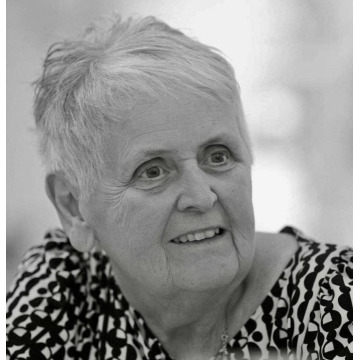 Photo of Helen TRIGGS