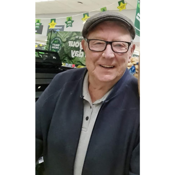 Notice Gallery for Derek HALLOWS