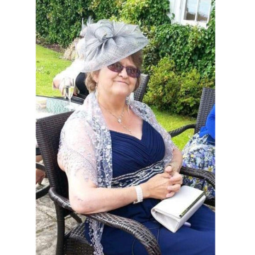 Notice Gallery for Bev Summers