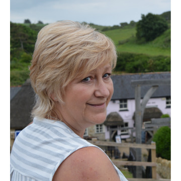 Photo of Marilyn FROUDE