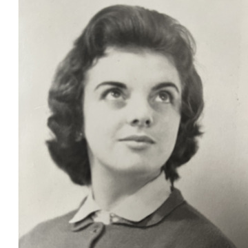 Notice Gallery for Dorothy Elizabeth Rosabel TILEY