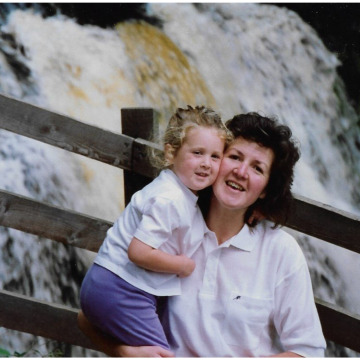 Photo for notice Elaine GUNTON