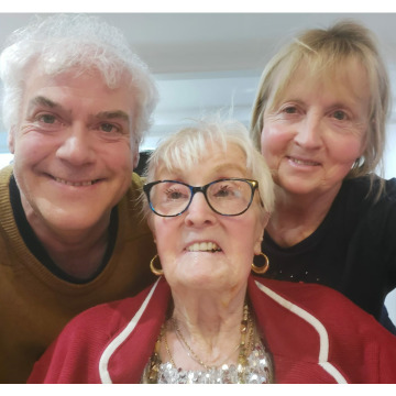 Notice Gallery for Joan ARISS