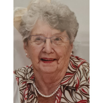 Notice Gallery for Pauline WALTERS