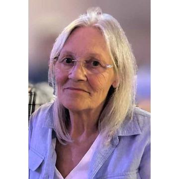 Photo of Sheila KNAPPER