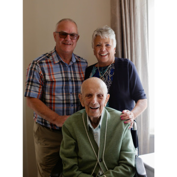 Photo of Harold SENIOR