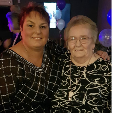 Notice Gallery for Jean LENNOX