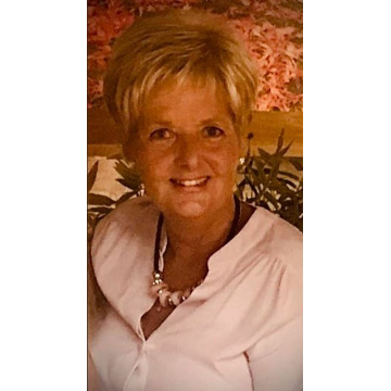 Photo of Julie ELLIOTT