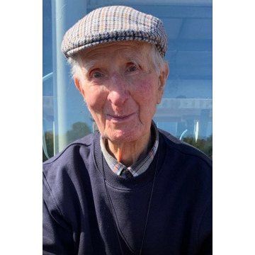Photo of Vivian COOK