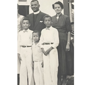 Notice Gallery for Winston MORRIS