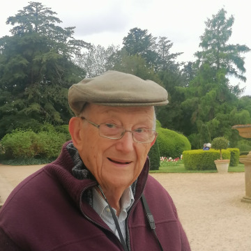 Photo of Dennis BORLEY