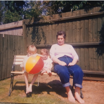 Notice Gallery for Lina HAGUE