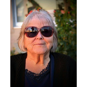 Notice Gallery for Marjorie RICHARDS