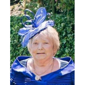 Photo of Betty YOUNG