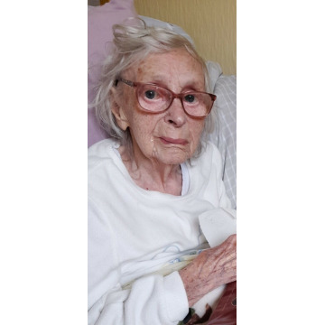 Photo of Barbara KNIGHT